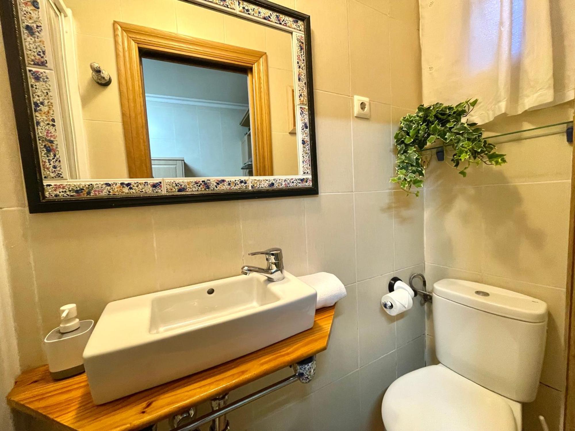 Tranquilo Apartamento Cerca Del Casco Viejo Бильбао Экстерьер фото